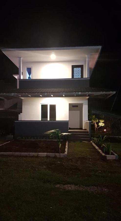 Taman liburan Neo Akshaya And Ground *
